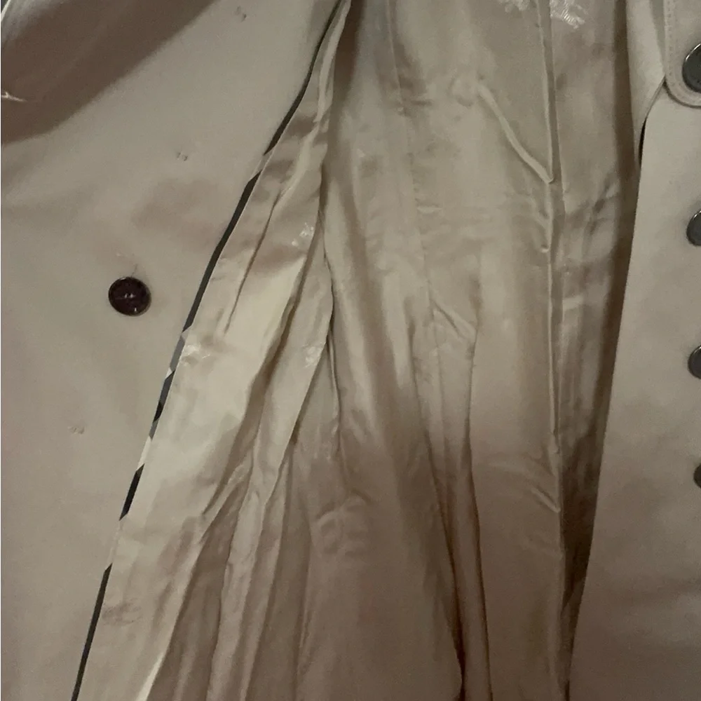 Burberry London Classic Beige Trench Coat Women US 8 Double Breasted - Picture 11 of 14